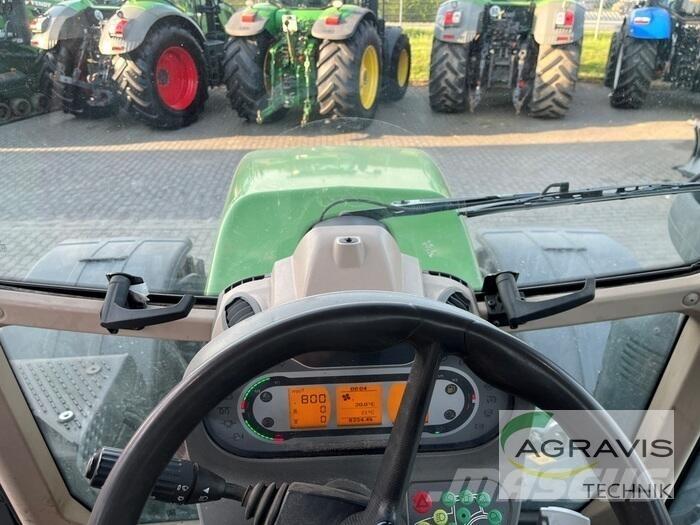 Fendt 718 VARIO S4 Tracteur