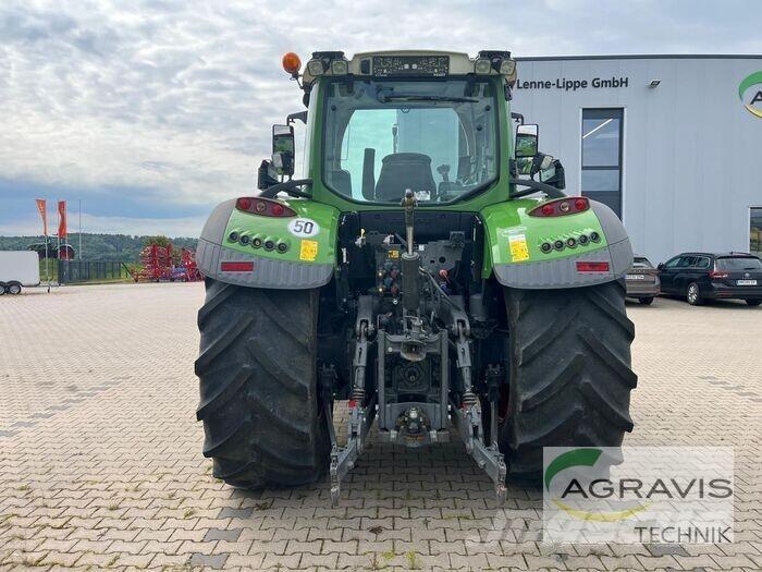 Fendt 718 VARIO S4 Tracteur