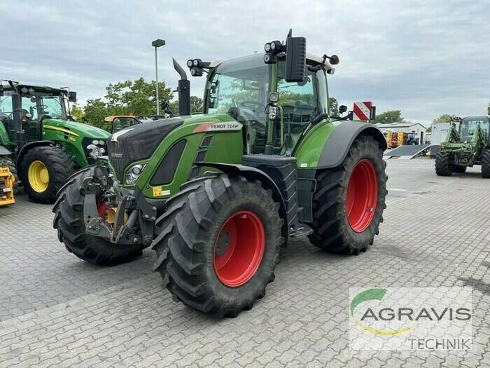 Fendt 724 VARIO S4 Tracteur