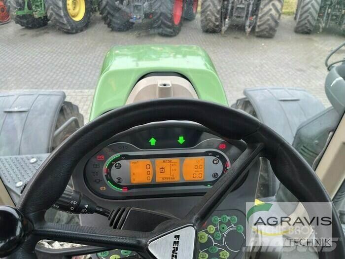 Fendt 724 VARIO S4 Tracteur