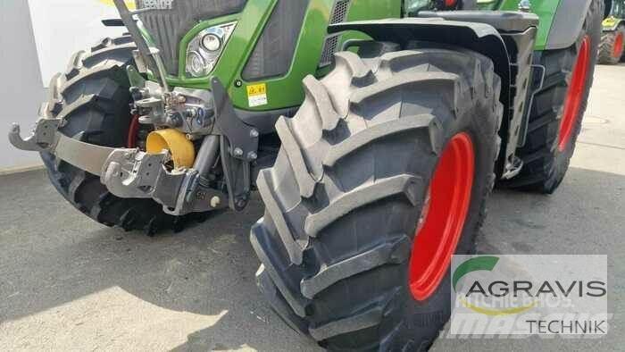 Fendt 724 VARIO S4 Tracteur