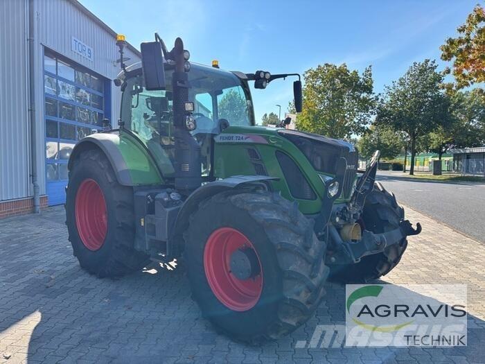Fendt 724 VARIO S4 Tracteur