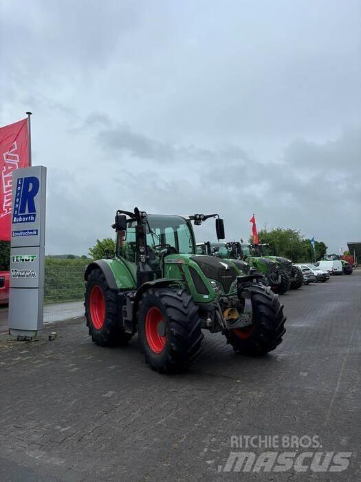 Fendt 724 VARIO SCR Tracteur