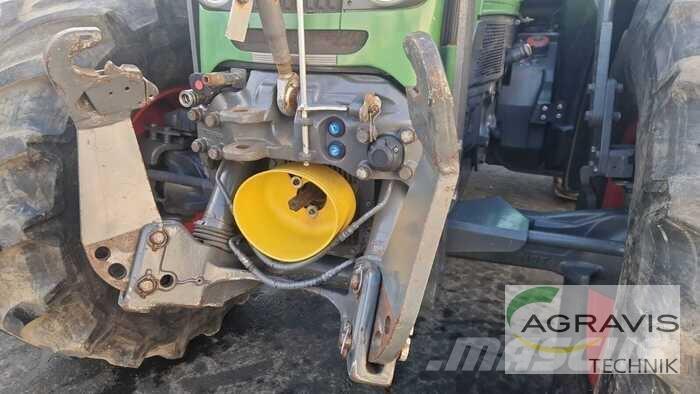 Fendt 818 VARIO Tracteur