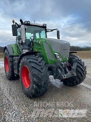 Fendt 824 PROFI PLUS Tracteur