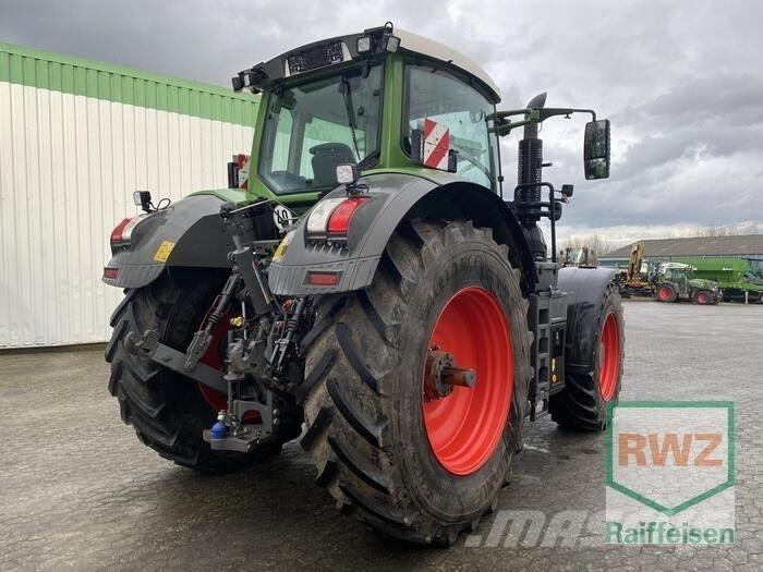 Fendt 826 Vario S4 Tracteur