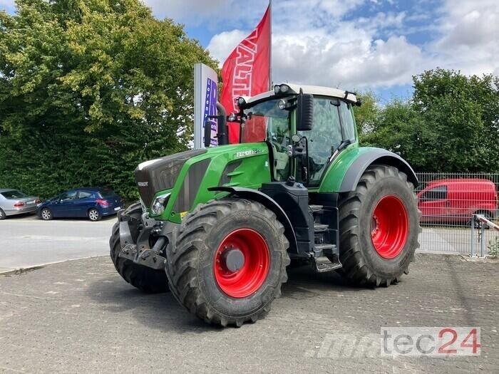 Fendt 826 VARIO S4 Tracteur