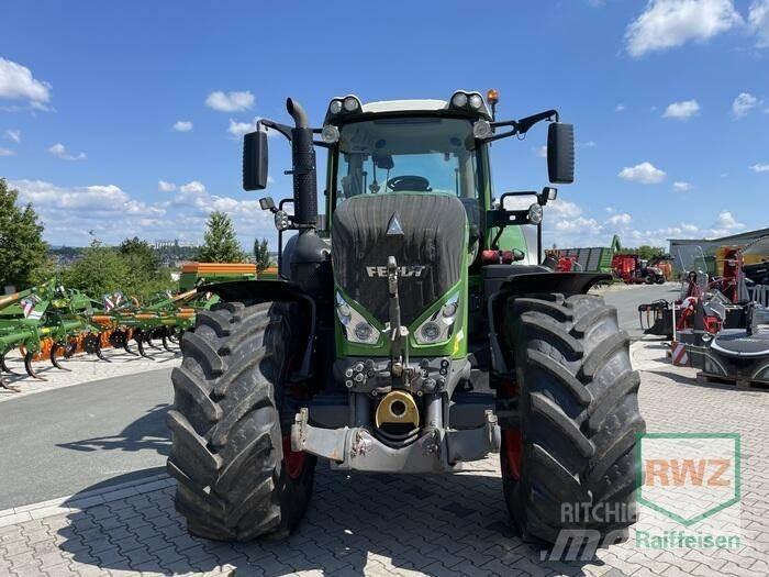 Fendt 828 Vario S4 Tracteur
