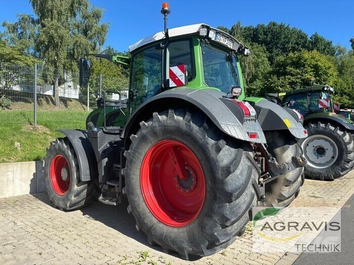Fendt 828 VARIO S4 Tracteur