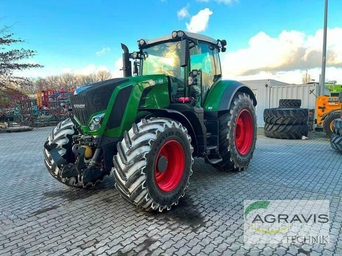 Fendt 828 VARIO S4 Tracteur