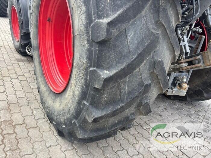 Fendt 828 VARIO S4 Tracteur
