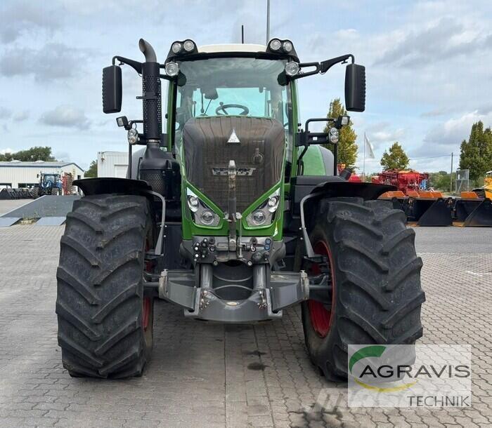 Fendt 828 VARIO S4 Tracteur