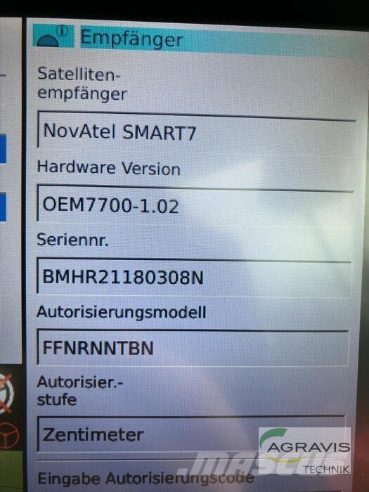 Fendt 828 VARIO S4 Tracteur