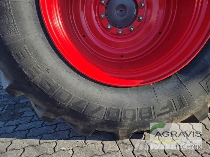 Fendt 828 VARIO S4 Tracteur