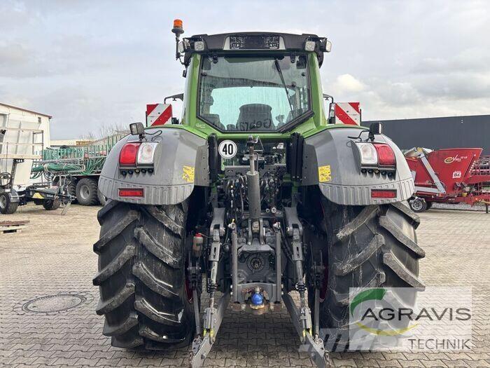 Fendt 828 VARIO S4 Tracteur