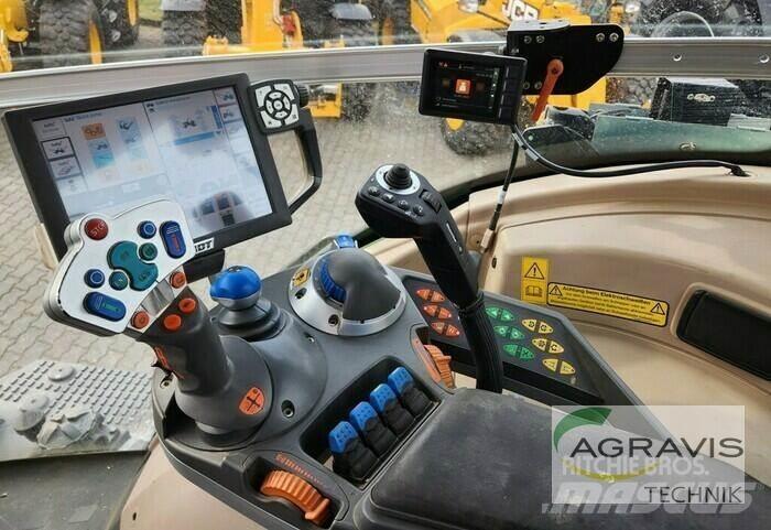 Fendt 828 VARIO SCR Tracteur