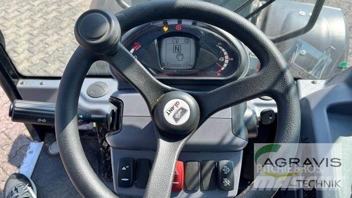GiANT G5000 Chargeuse sur pneus