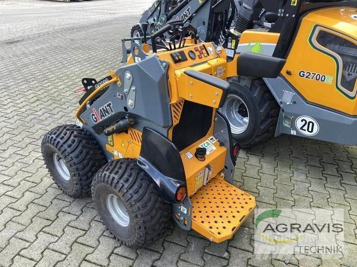 GiANT GS900 Chargeuse sur pneus