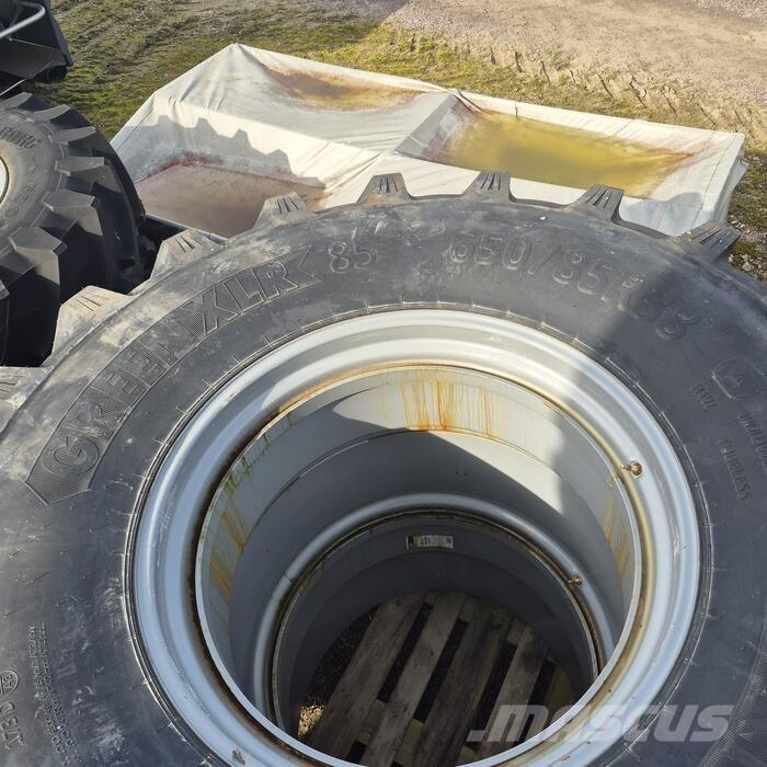 Green XLR85 650/85 R38 Autres équipements pour tracteur
