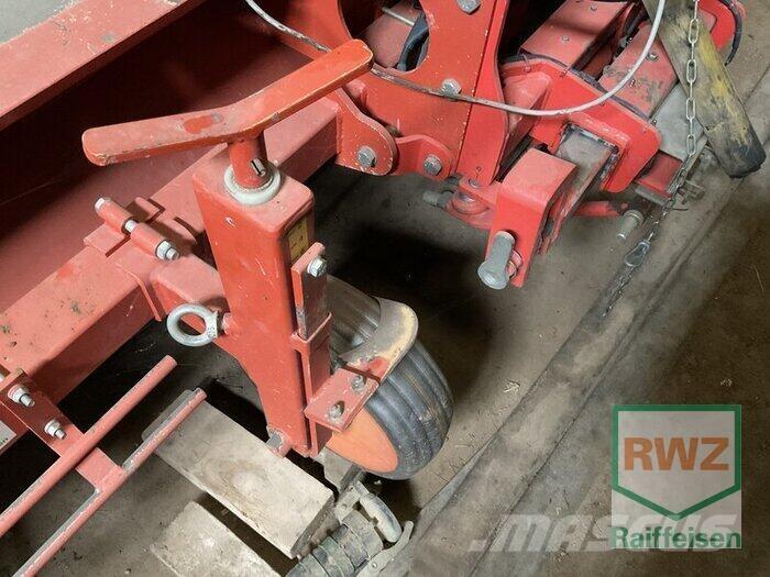 Grimme DF30000 Herse rotative, rotavator