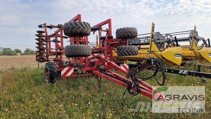 Horsch TERRANO 6 FM Déchaumeur, cultivateur