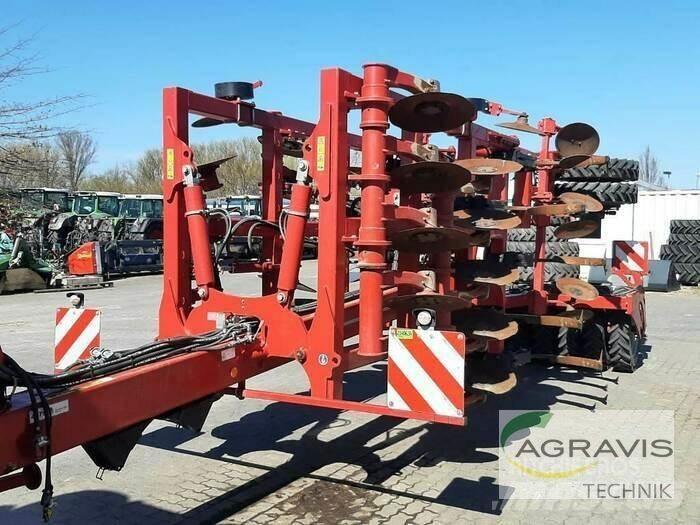 Horsch TIGER 4 MT Déchaumeur, cultivateur