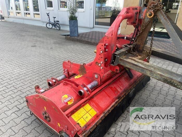 Humus KMF 260 Broyeur / Gyrobroyeur / Epareuse