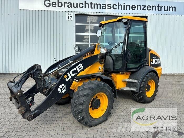 JCB 409 Chargeuse sur pneus