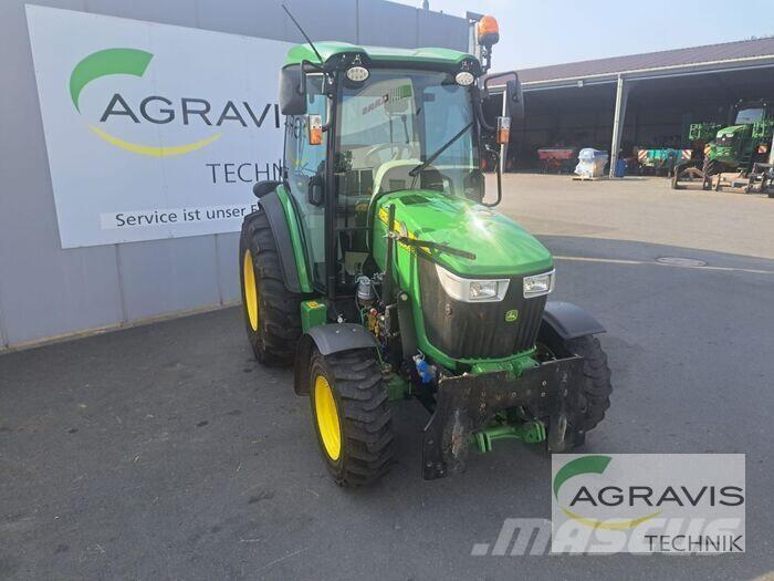John Deere 4066 R Tracteur