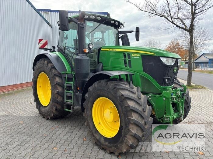 John Deere 6250 R Tracteur