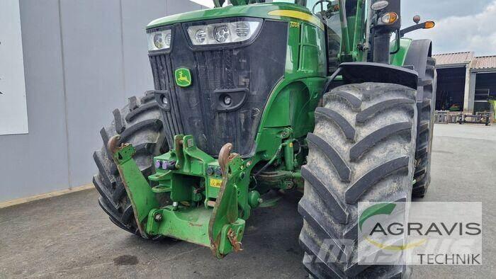 John Deere 7270 R Tracteur