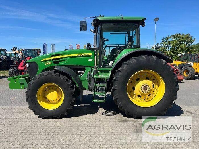 John Deere 7830 Tracteur