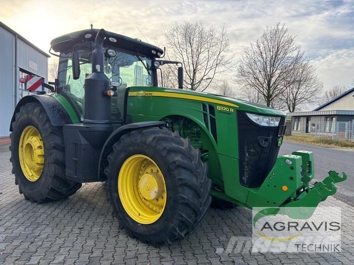John Deere 8320 R Tracteur