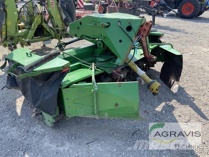 John Deere CC228A Faucheuse