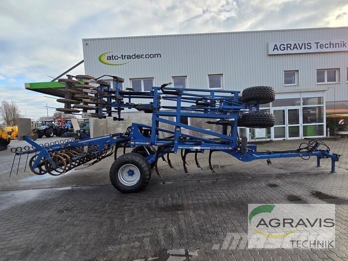 Köckerling VECTOR 460 Déchaumeur, cultivateur