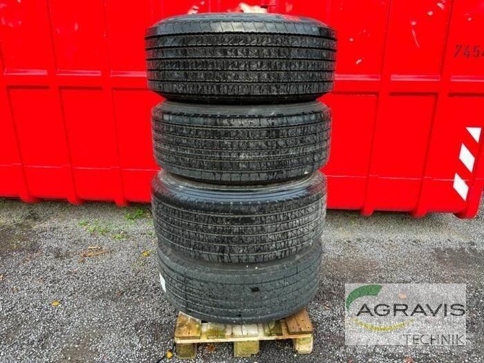  KR 425/65 R 22,5 Pneus, roues et jantes