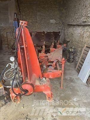 Kuhn VARIMASTER 123 Autres outils de préparation du sol