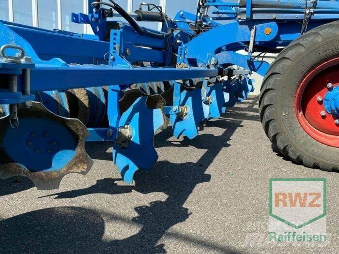 Lemken KARAT 9/600 KA Déchaumeur, cultivateur