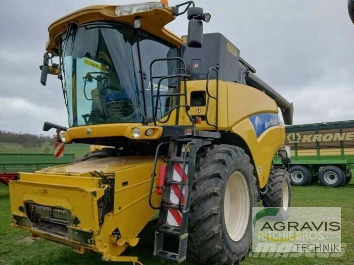 New Holland CR 9060 Moissonneuse batteuse