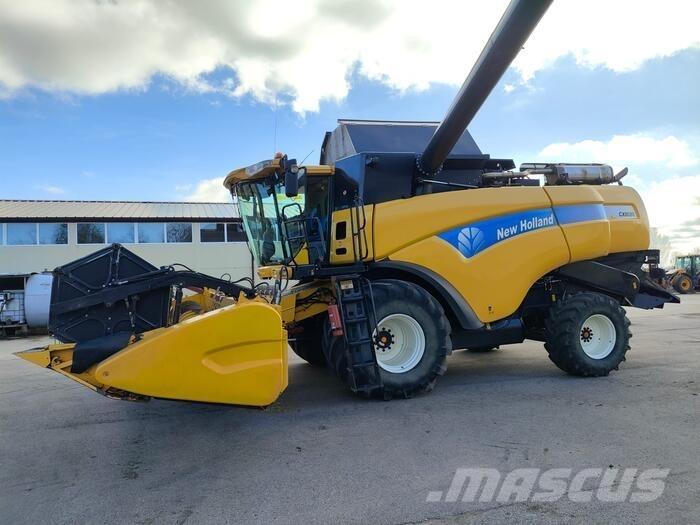 New Holland CX 8080 Moissonneuse batteuse