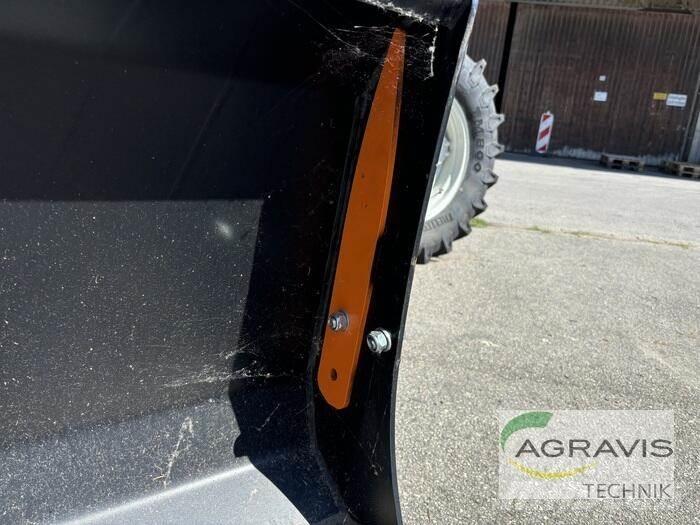 Quicke DUNGGABEL M+ 150 Autres équipements pour tracteur