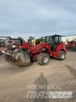 Schäffer 9630T Chargeuse sur pneus