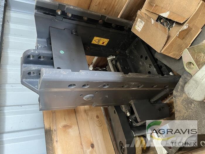 Scharmüller ZUGBOCK Autres équipements pour tracteur