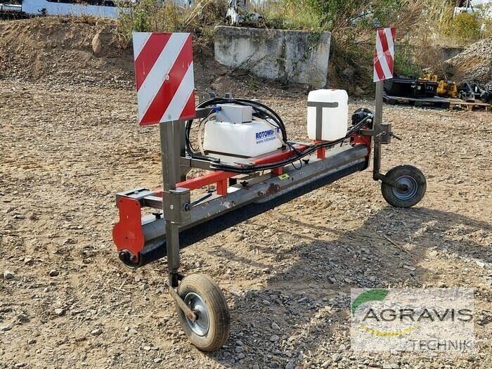  UNKRAUTSTREICHER Balayeuse / Autolaveuse
