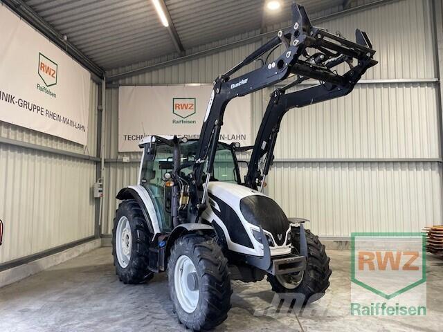 Valtra A114 H Tracteur