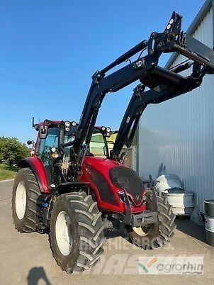 Valtra A115 H4 Tracteur