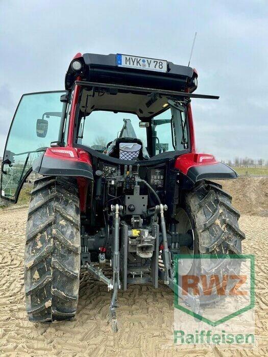 Valtra A75 Tracteur