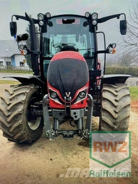 Valtra A85 Tracteur