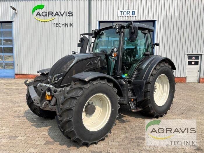 Valtra N 135 D 2B1 Tracteur