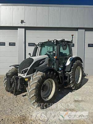 Valtra N134 H5 Tracteur